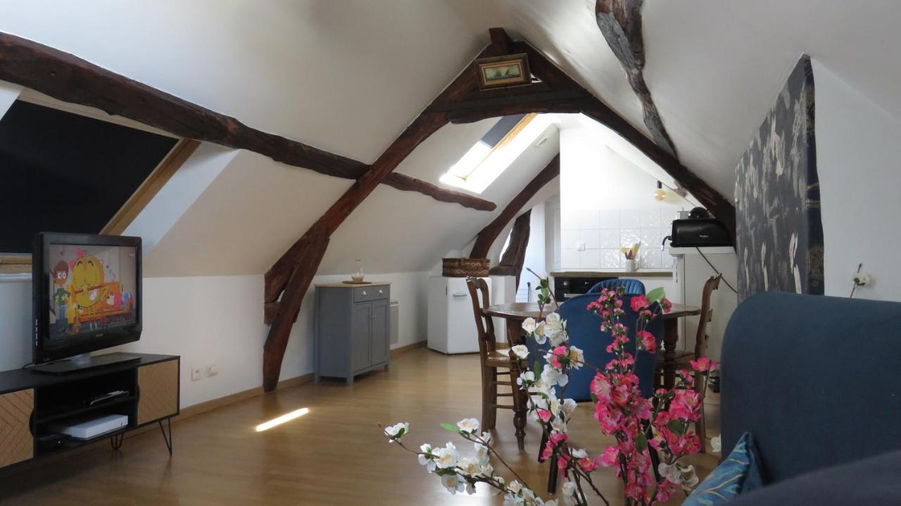 Chez Mary Poppins Apartment เวอร์นอน ภายนอก รูปภาพ